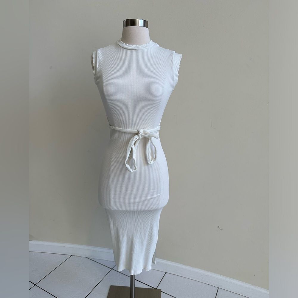 Francesca’s Tie MIDI Dress XS